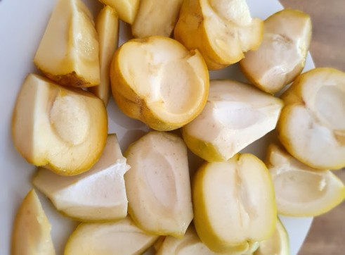 Yellow Strawberry Guava 12